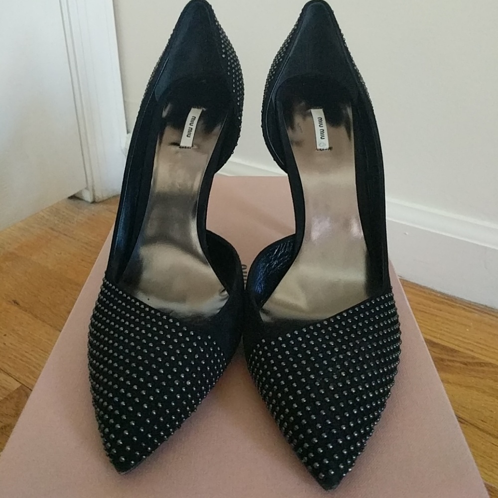 Studded black Miu Miu pumps